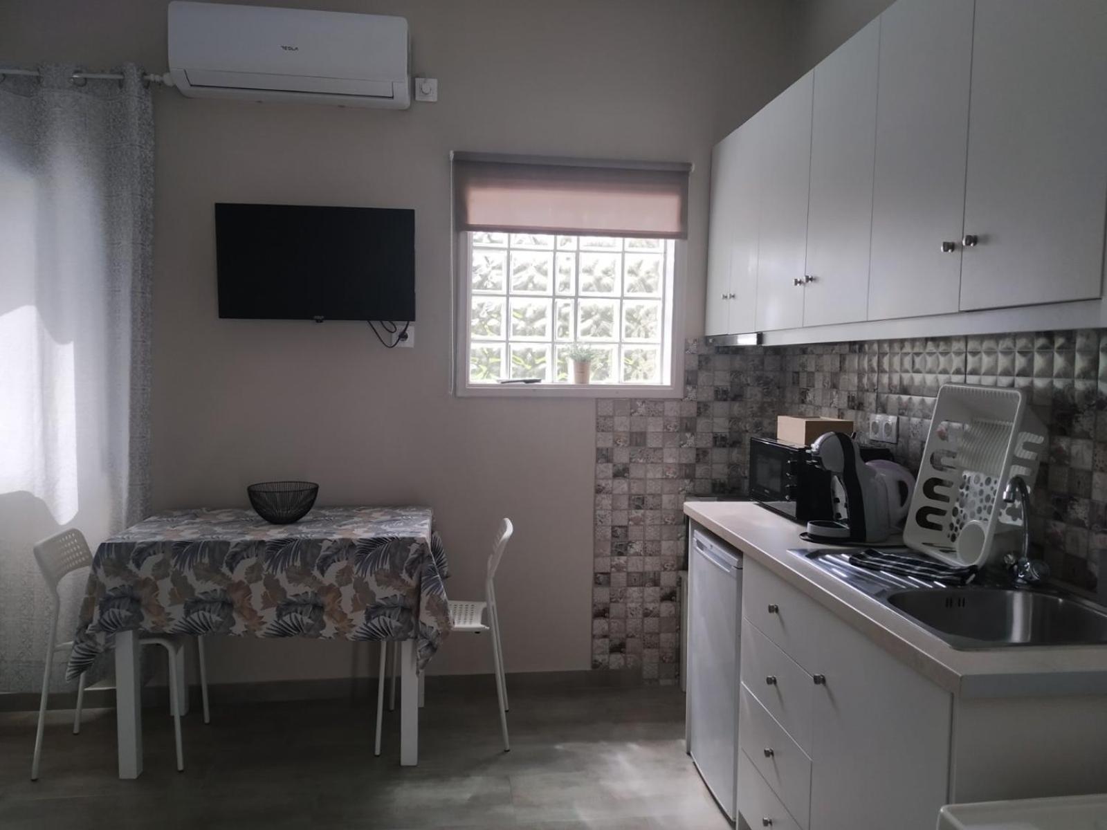Trousas Apartments Roda  Exterior photo