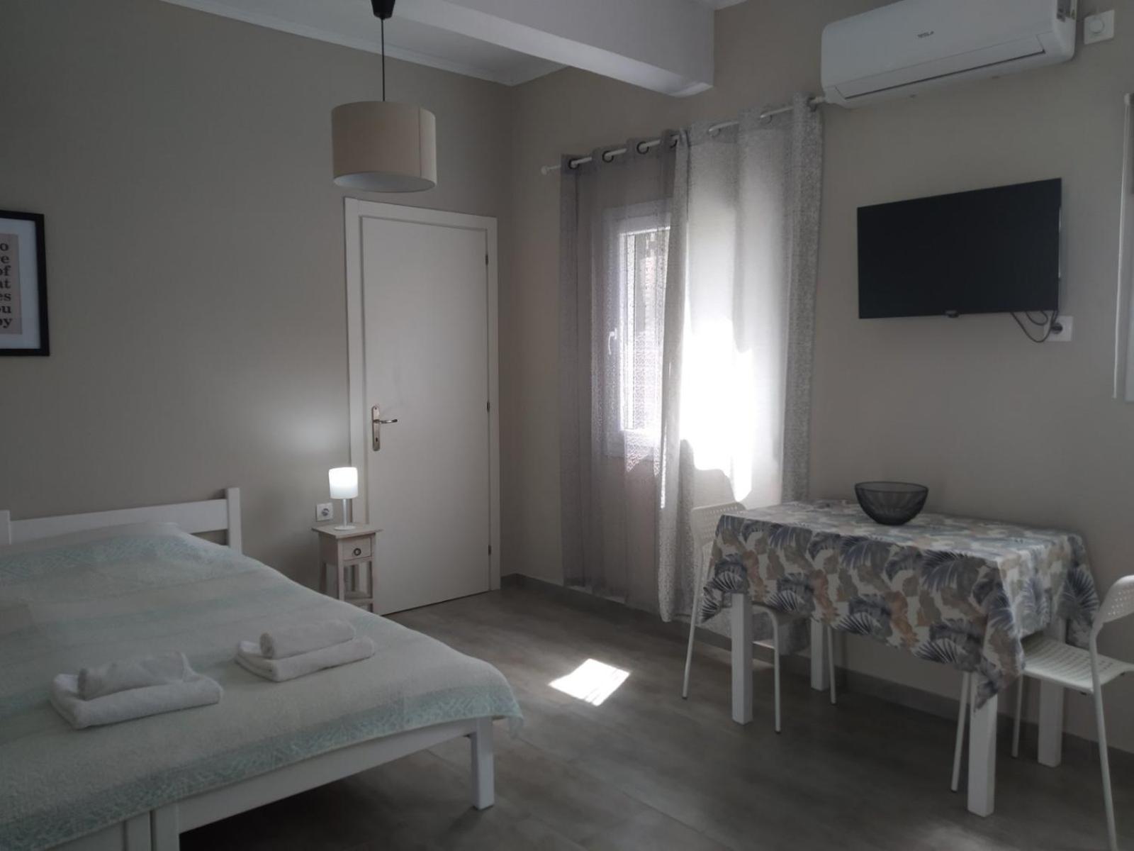Trousas Apartments Roda  Exterior photo